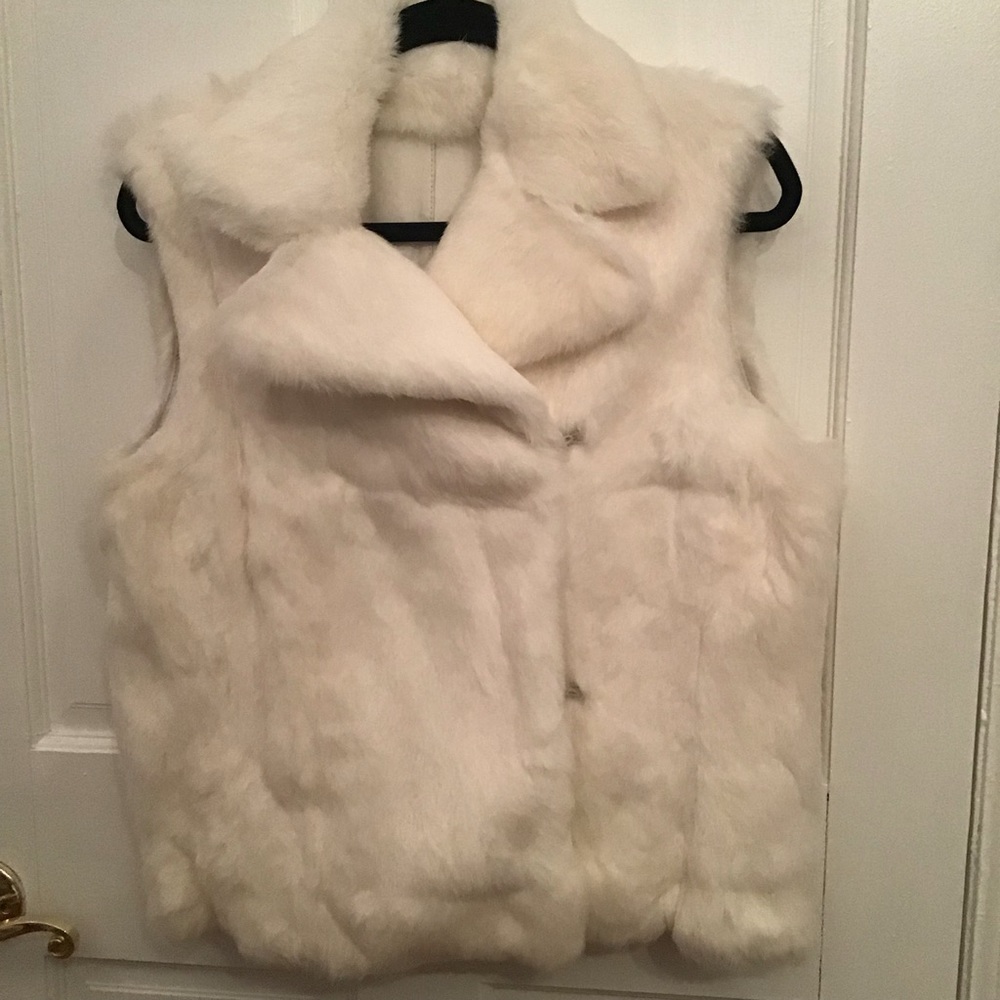 Woman’s reversible vest